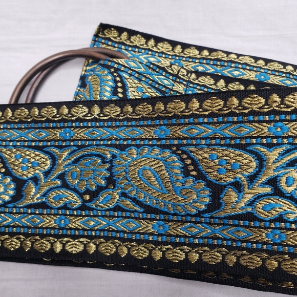 Vintage Adjustable Boho Fabric Belt D Ring Metallic Gold Thread Paisley - Picture 2 of 6